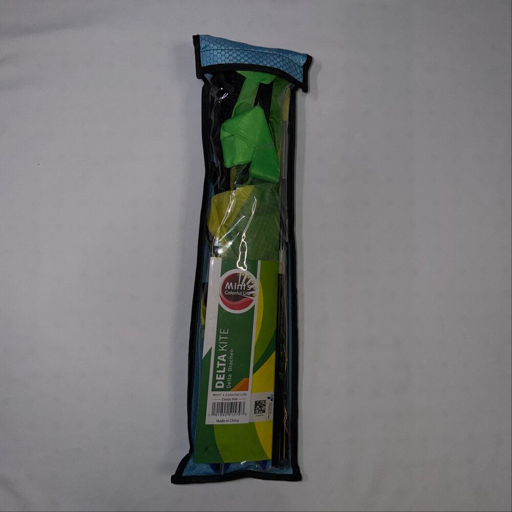 52" Kite- Brand New Delta Kite